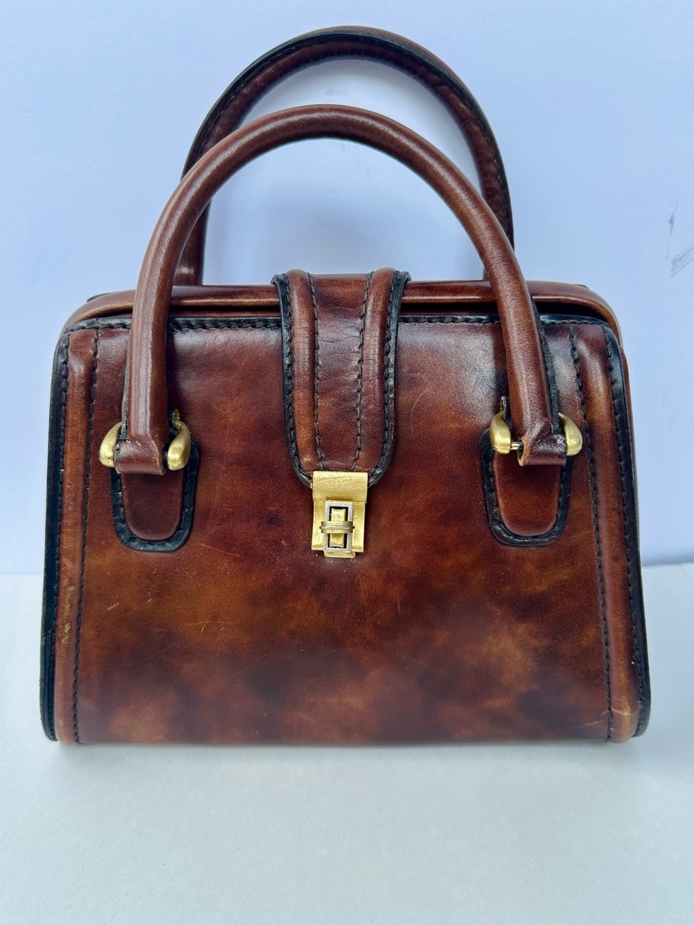 Vintage Leather Small Structured Marbled Brown Leather Handbag w Gold Clasps - Picture 13 of 13
